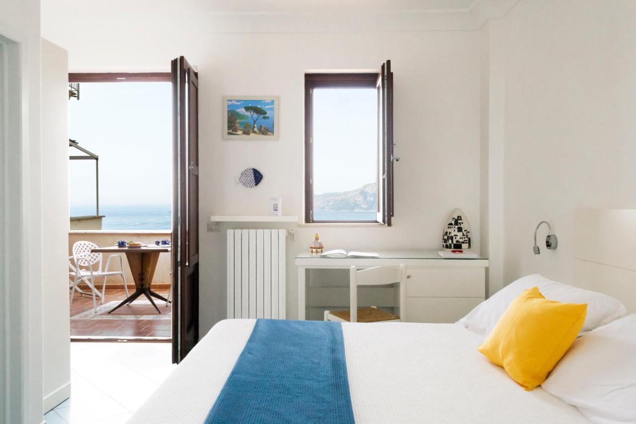 Residence Li Galli Praiano Exteriör bild